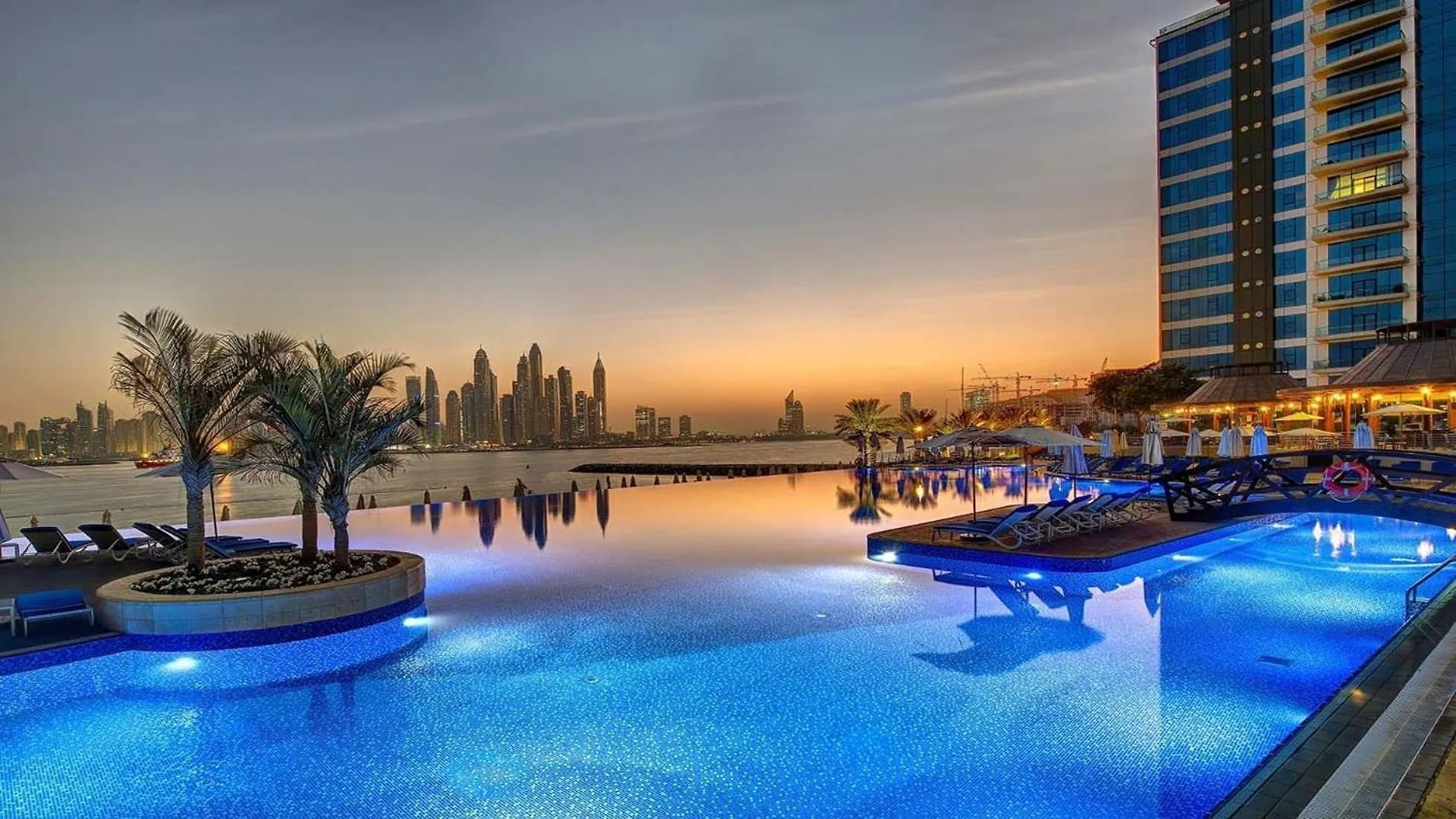 Palm Home Next To Nakheel Mall With Private Beach Dubai