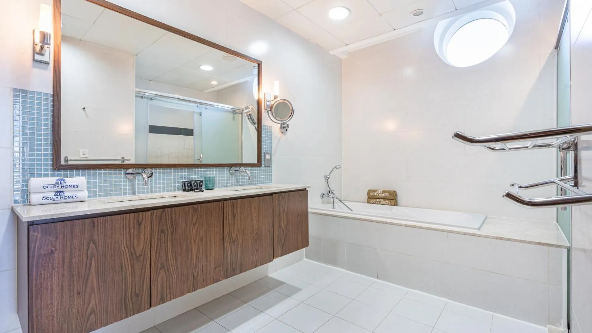 Palm Home Next To Nakheel Mall With Private Beach Dubai 0*,